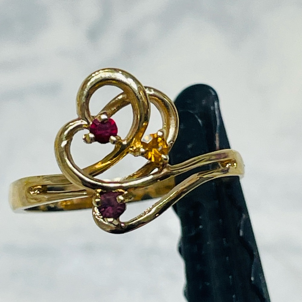 Vintage yellow gold tone open swirl ring 3 round-cut stones 6.5 Y2K - Picture 9 of 11